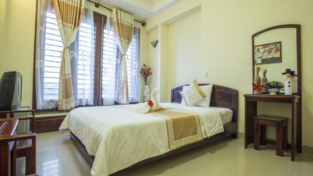 Minh Thai Guesthouse Hue Exterior photo