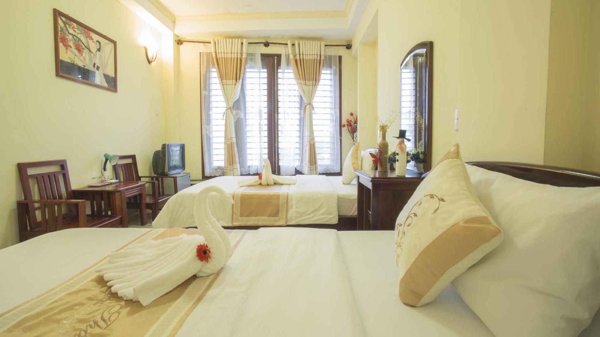 Minh Thai Guesthouse Hue Exterior photo